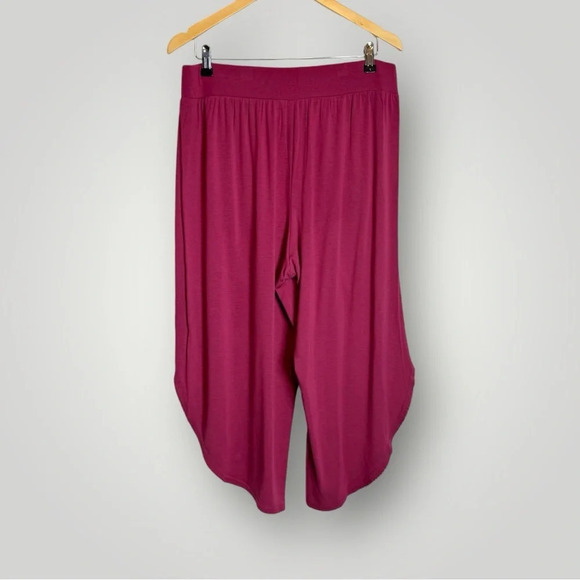 Matilda Jane | Enchanted Garden Crop Pants Blissfully Beachy Tulip - Picture 5 of 8